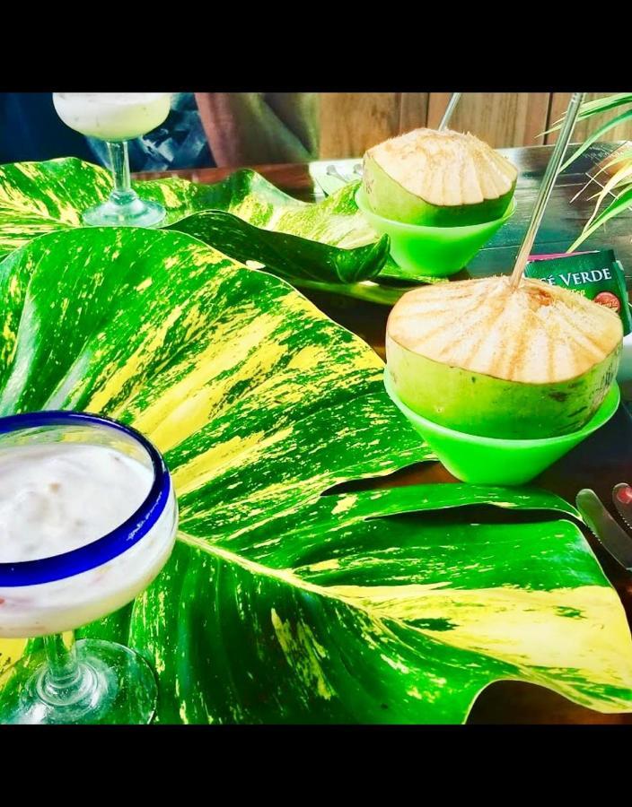 Mar Verde Lodge Puerto Viejo de Talamanca エクステリア 写真