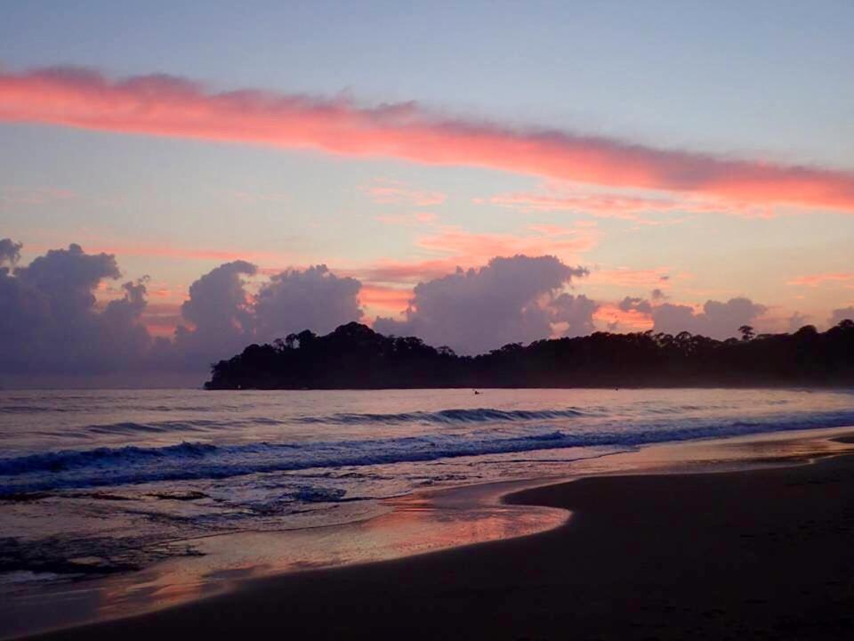 Mar Verde Lodge Puerto Viejo de Talamanca エクステリア 写真